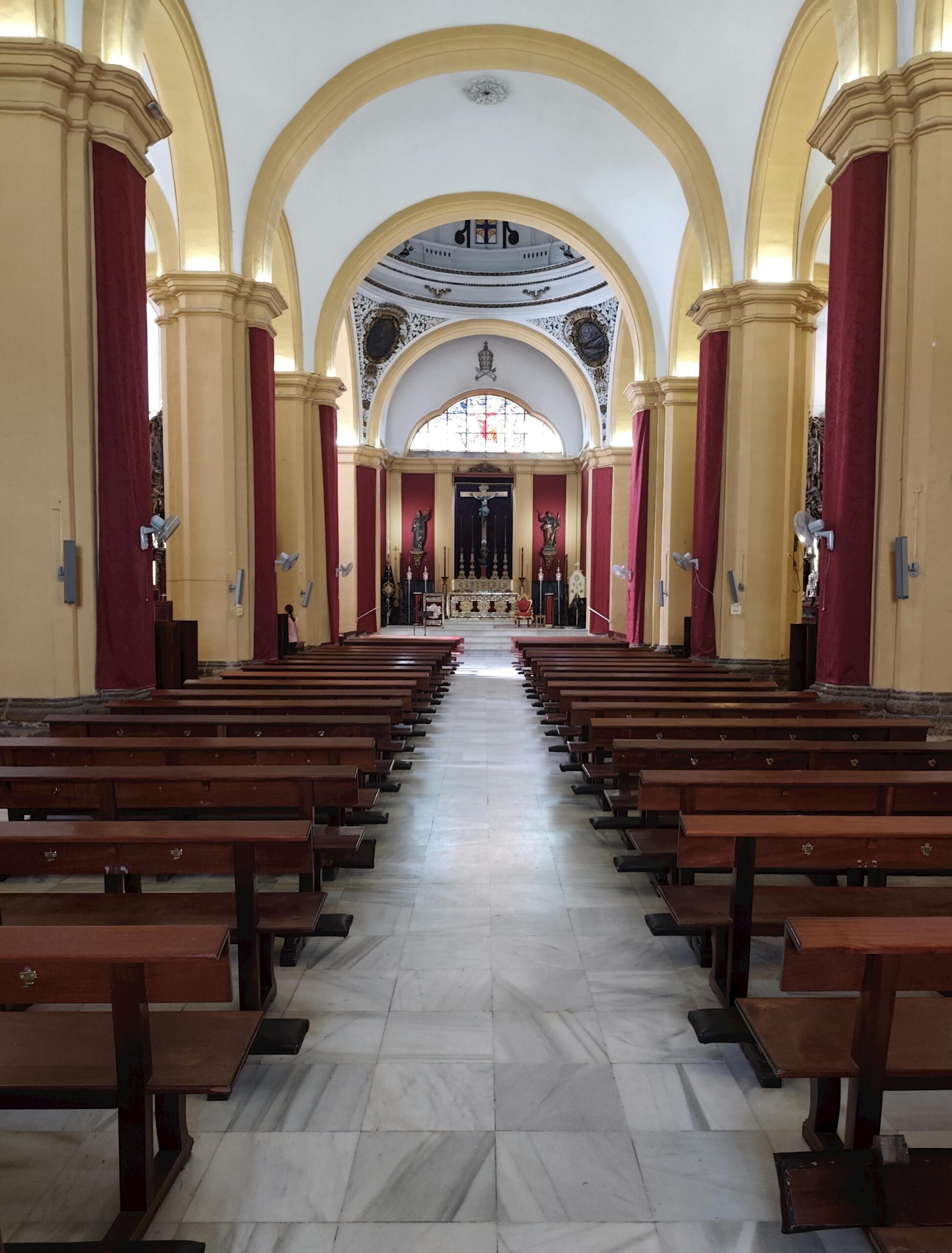 Small church sanctuary design ideas